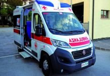 Caltanissetta, 70enne si lancia nel vuoto
