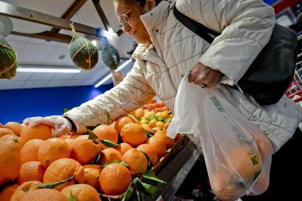 1525097935121.jpg--ministero_della_salute__al_supermercato_i_sacchetti_bio_si_possono_portare_da_casa (Copy)