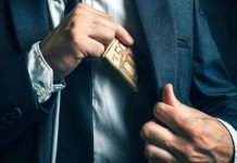 Corruzione negli uffici del ministero a Palermo, le tangenti anche per ristrutturare i beni confiscati alla mafia