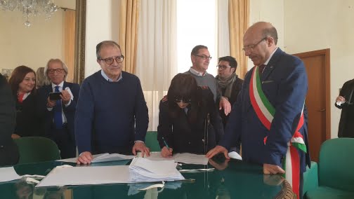 Naro, amministrazione comunale: stabilizzati tutti i precari (Foto) Naro, amministrazione comunale: stabilizzati tutti i precari (Foto)