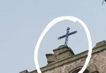 San Cataldo, fulmine colpisce la croce della chiesa di San Giuseppe: caduti al suolo pezzi di cornicione (Foto) Fulmine colpisce la chiesa di San Giuseppe a San Cataldo
