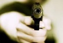 Sicilia, 79enne spara alla badante perché rifiuta proposta matrimonio: scarcerato