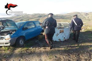 Agrigento, Sequestrata a Racalmuto una discarica di rifiuti non autorizzata: una denuncia Agrigento, Sequestrata a Racalmuto una discarica di rifiuti non autorizzata: una denuncia