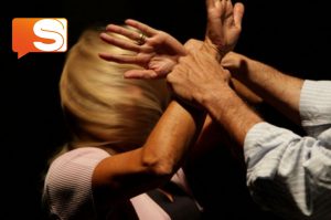 Gioova stalker di messina arrestato dalla polizia con l'accusa di aggressione alla sua ex.