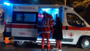Una neonata è stata ricoverata con lesioni cerebrali gravissime, indaga la polizia.
