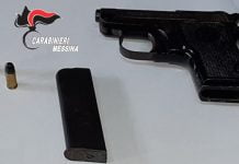 Sicilia, 23enne sorpreso con una pistola: arrestato dai carabinieri Arma-Gualtieri-Sicaminò