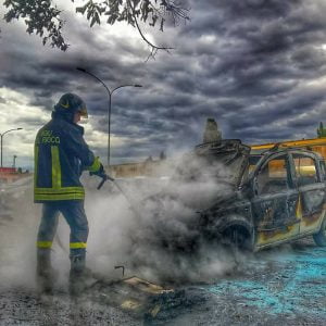 Auto bruciata