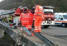 Auto giù dal viadotto a Tremonzelli