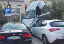 Valderice, auto sfonda un muretto e finisce su altre vetture Incidente auto Valderice