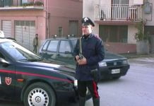 Licata, giovani di Camastra non si fermano all’alt e rischiano di investire carabiniere: in 4 quattro finiscono in manette