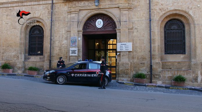 Carabinieri Agrigento, denuncia Favarese