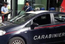 Sicilia, spacciatore 25enne morde carabiniere durante operazioni di arresto carabinieri