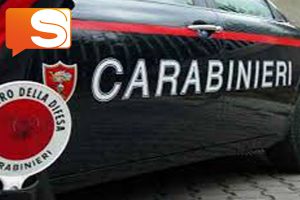 Ragazzini lanciavano pietre contro i passanti a Lipari, i carabinieri li denunciano.