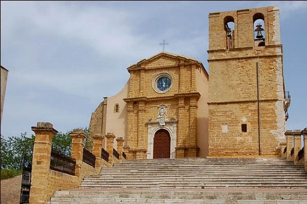 Cattedrale San Gerlando Agrigento Emergenza idrogeologica ad Agrigento, scivola collina della Cattedrale San Gerlando: rischio per 34 famiglie