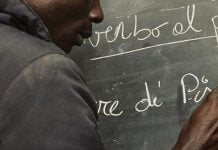 Marsala, pub vietati agli africani