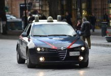 Arresti carabinieri , invasione edifici