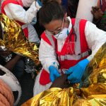 Sicilia, l'altra faccia degli sbarchi a Lampedusa: la Dott.ssa Cristina Messina di Canicattì uno degli operatori sanitari del Cisom( Foto e Video esclusivi)