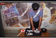 Ragusa, nascondeva hashish e cocaina: arrestato 23enne