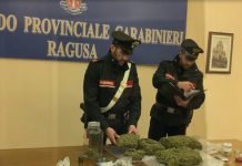 Ragusa, tre chili di marijuana nella busta della spesa: due arresti
