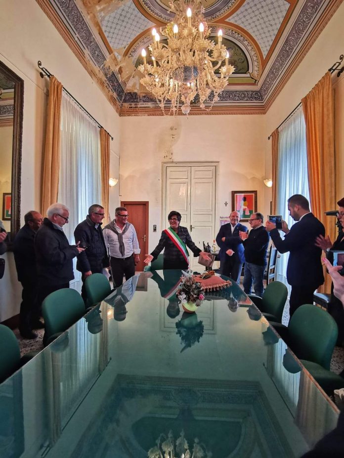 Sindaco Maria Grazia Brandara