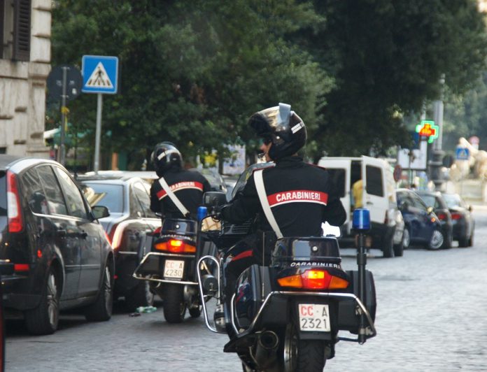Palermo, controlli dei carabinieri