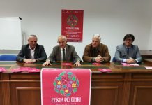 Acireale, festa dei fiori: dalla cartapesta ai garofani, sfileranno 7 carri