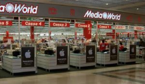 Furto al Mediaworld, arrestate due ventenni.