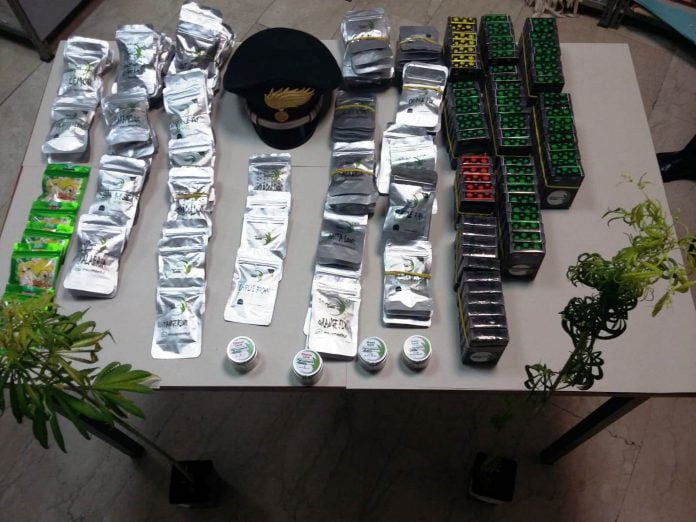 Messina, controlli negozi d canapa light
