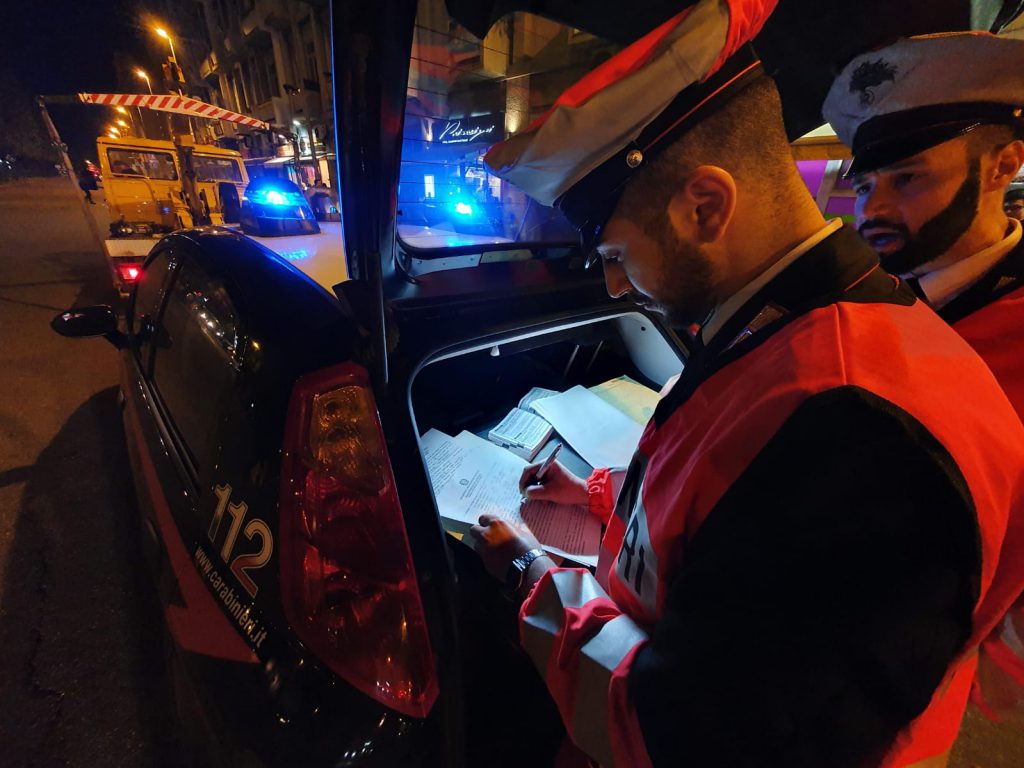 Controlli “Movida” Messinese, un arresto 13 denunce e 31 contravvenzioni elevate (Foto) Controlli “Movida” Messinese, un arresto 13 denunce e 31 contravvenzioni elevate (Foto)
