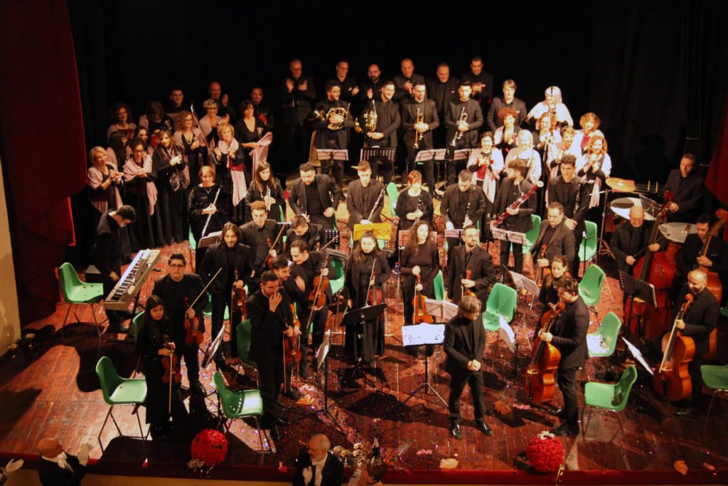 Canicattì, boom di presenze in teatro per il concerto di Capodanno 2020 (Foto)