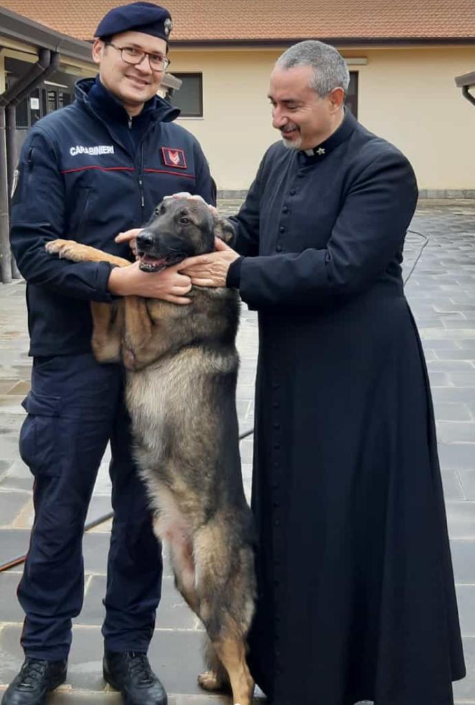Palermo, cane Ron fiuta hashish Palermo, cane Ron fiuta hashish