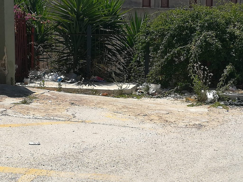 Canicattì, troppi ratti in città: la denuncia dei cittadini(Foto) Canicattì, troppi ratti in città: la denuncia dei cittadini(Foto)