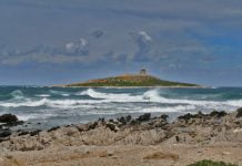 Sicilia, agenzia immobiliare mette in vendita l’Isola delle Femmine: prezzo 3 milioni e mezzo di euro Isola delle Femmine in vendita