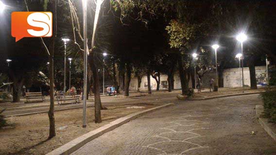 Luci a led all'interno della villa comunale Luci a led all'interno della villa comunale di Canicattì