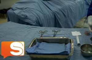 Sicilia, donna 80 enne rischia di morire per una peritonite: il figlio si oppone all'operazione