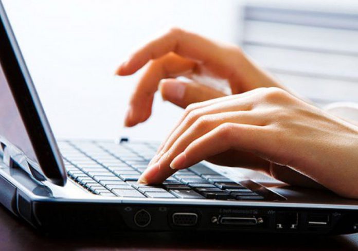 Palermo, tentata estorsione online
