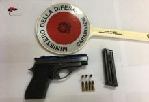 Licata. Tenta un aggressione e viene sorpreso dai Carabinieri con una pistola clandestina
