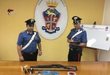 Villafranca Sicula, sequestrato fucile a canne mozze e cocaina:arrestato 25enne Villafranca Sicula, sequesto fucile a canne mozze