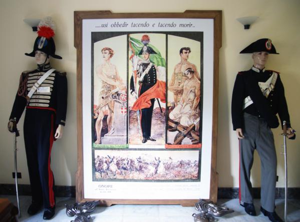 Messina, mostra foto divise carabinieri Messina, mostra foto divise carabinieri
