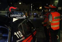 Agrigento,vende hashish a un diciottenne