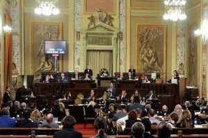 Salva Sicilia, c'è il sì di Palazzo Chigi «Dieci anni per ripianare debiti Regione» ars regione