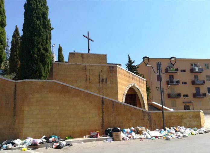 Canicattì, Sporcizia calvario