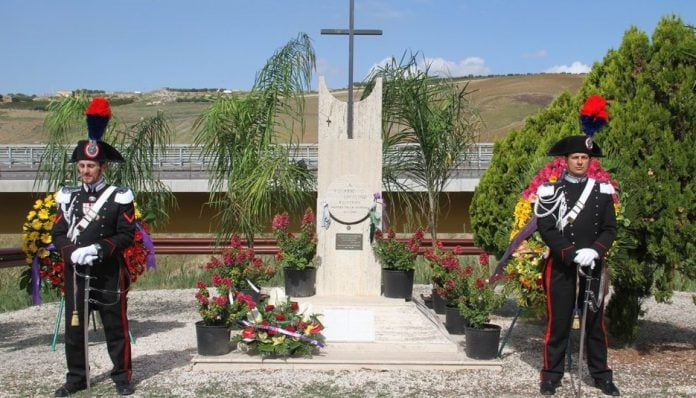 Reazioni politiche atto vandalico stele giudice Livatino