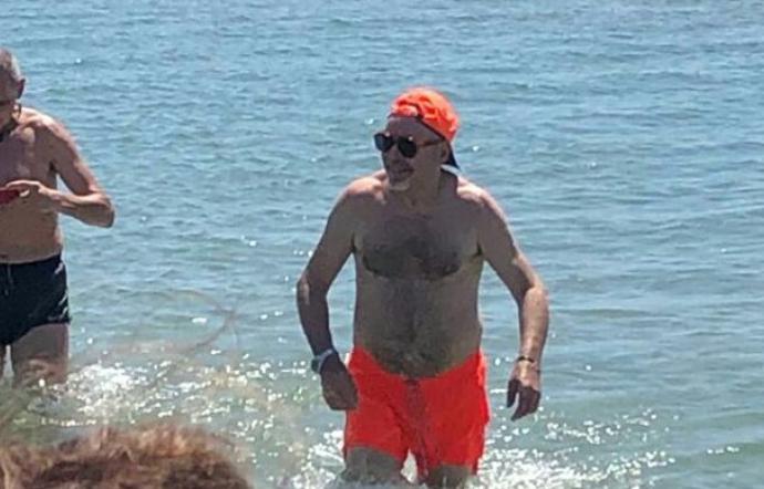 Vasco-Rossi-in-vancanza-a-Menfi Vasco Rossi in vacanza in Sicilia, Menfi