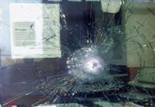 Palermo, tentano di bucare con un trapano il vetro blindato di una banca: arrestati due uomini Vetro blindato