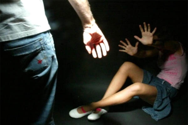 Sciacca, obbligata a subire violenze sessuali di gruppo Sciacca, obbligata a subire violenze sessuali di gruppo: chiesta la condanna ad un agrigentino