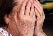 Sicilia, violentano donna di 90 anni: arrestati 2 minorenni