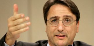 Sicilia, rifiuti: Claudio Fava “Musumeci come Crocetta coi soliti padroni privati” Diritto allo studio, intervento Claudio Fava