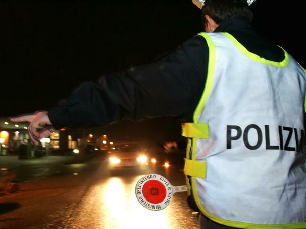 Controlli polizia Canicattì Controlli polizia Canicattì