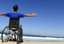 Sostegno alla Disabilità: più di un milione di euro dal Ministero per il Distretto D5 Licata – Palma di Montechiaro Disabili al mare in auto blu, brillante iniziativa del sindaco di Cinisi